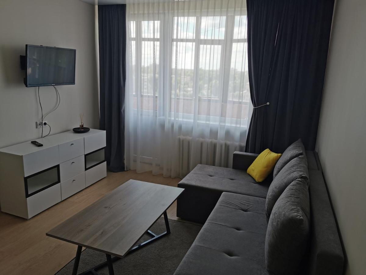 Saulelydzio Apartamentai Lägenhet Panevėžys Exteriör bild